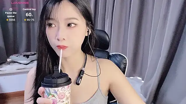 Snapshot of Cicicici-cc chatting on 03/30/26, 04:46 Cicicici-cc online show from 03/30/26, 04:46