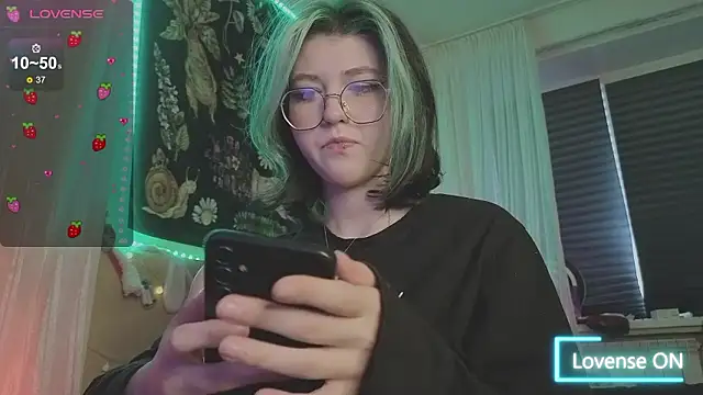 Miko Meow online show from 03/25/26, 02:12