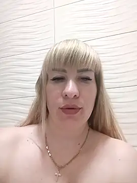 babyjessi online show from 11/25/25, 09:04