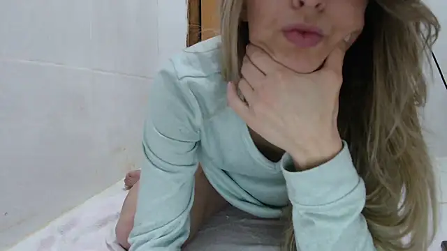 SweetGraciosa online show from 09/27/25, 03:33