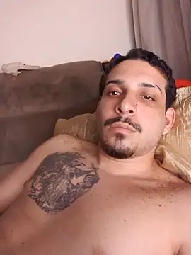 Snapshot of branquintatto chatting on 10/16/25, 05:30 branquintatto online show from 10/16/25, 05:30