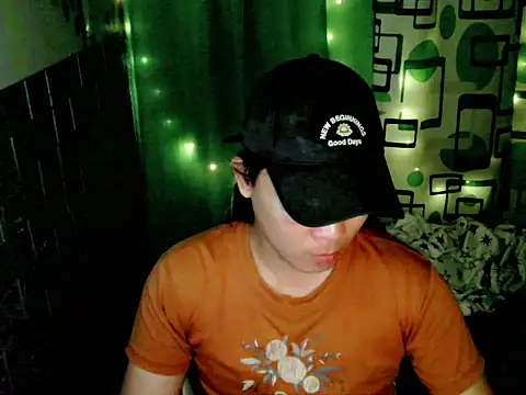 urdreamgirljacky online show from 12/15/25, 01:48