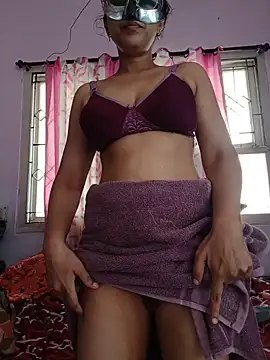 Snapshot of thanusi_2 chatting on 07/07/26, 06:47 thanusi 2 online show from 07/07/26, 06:47