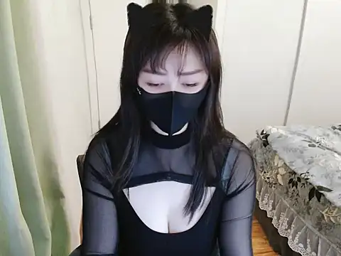 Winnie-01 online show from 03/21/26, 04:17