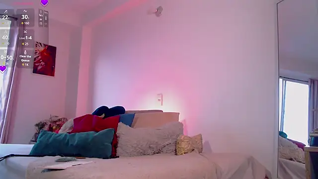 Theevae online show from 12/18/25, 10:16