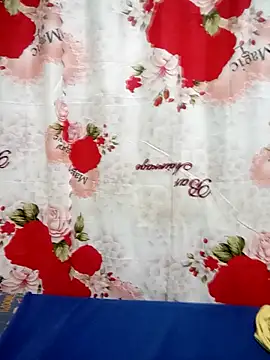 xxsasa online show from 12/21/25, 10:28