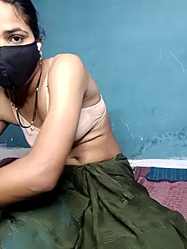 Naughty-Mayaa online show from 10/28/25, 05:22