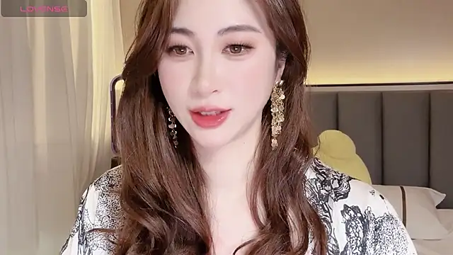 Snapshot of wuyueaini chatting on 05/08/26, 06:30 wuyueaini online show from 05/08/26, 06:30