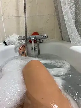 Anastasia-BlondeXX online show from 01/08/26, 05:37