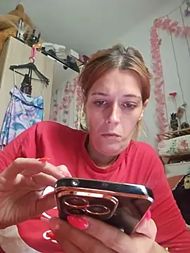 Snapshot of Mila_Luciphya chatting on 07/28/26, 07:59 Mila Luciphya online show from 07/28/26, 07:59