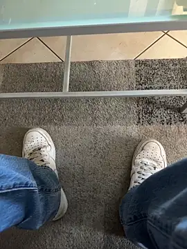 Manu97k online show from 10/25/25, 07:49