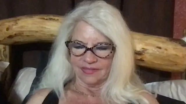 SubMissOlivia online show from 01/15/26, 01:54