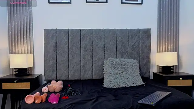 Liam forest  online show from 09/28/25, 04:51