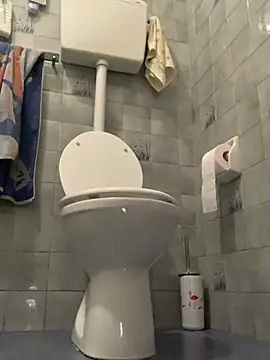 Snapshot of TORAKIKI79 chatting on 03/03/26, 10:04 TORAKIKI79 online show from 03/03/26, 10:04