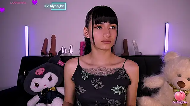 Alynn Bri  online show from 03/02/26, 02:58