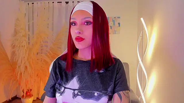 cuteezoe online show from 11/12/25, 04:35