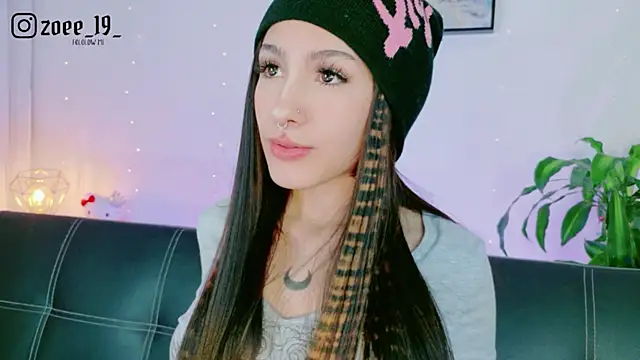 cuteezoe online show from 03/31/26, 04:35