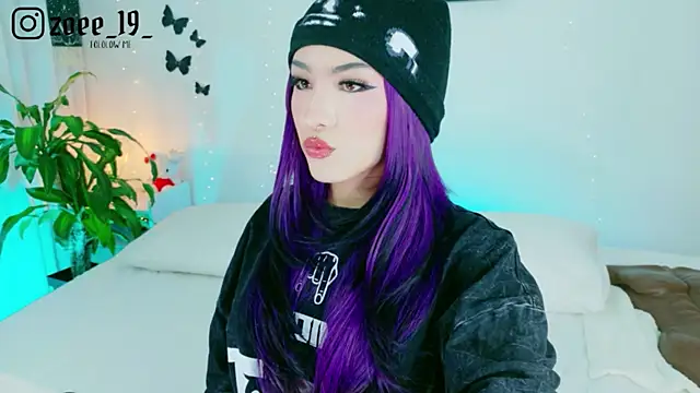 cuteezoe online show from 06/24/26, 03:49