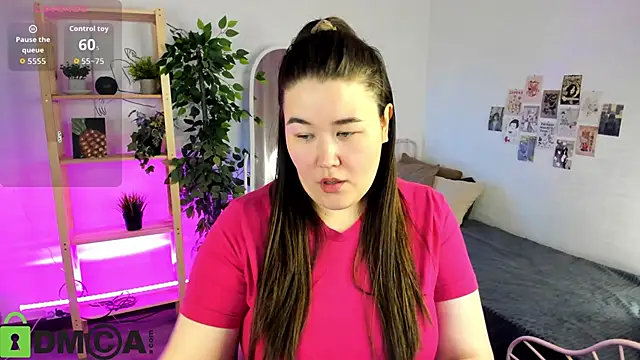 Tara Torres online show from 12/23/25, 09:40