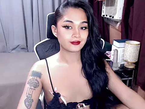 Sassy-Margaux online show from 10/17/25, 02:19