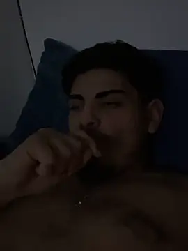 Snapshot of Elmane019 chatting on 09/29/25, 06:51 Elmane019 online show from 09/29/25, 06:51