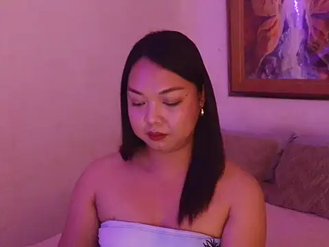 Trishme online show from 03/31/26, 04:18