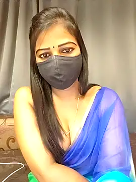 Misss-julli online show from 11/05/25, 01:05