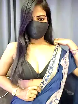 Misss-julli online show from 02/18/26, 04:52