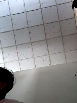 Samia 102 online show from 03/31/26, 07:42