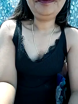 Vaani Actress online show from 02/26/26, 01:04