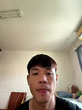 Foxfoxfox4 online show from 10/28/25, 03:21