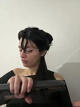 LiaCollings online show from 07/15/26, 11:37