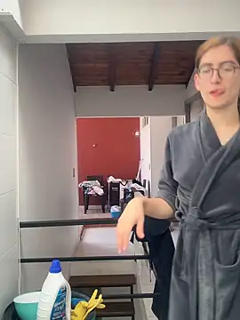 rousseblossom online show from 04/26/26, 01:42