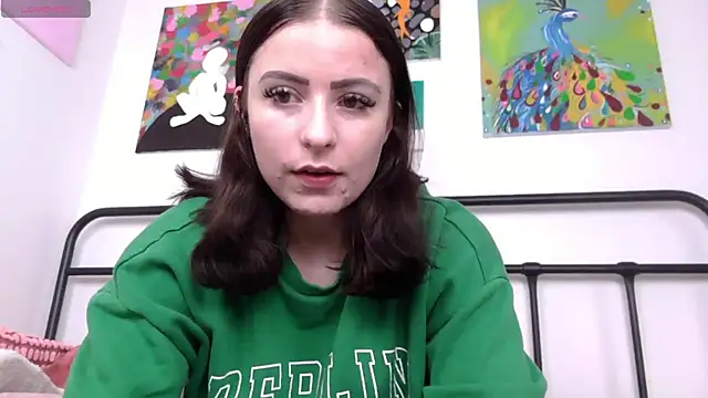 Snapshot of Sexylille chatting on 09/29/25, 12:43 Sexylille online show from 09/29/25, 12:43