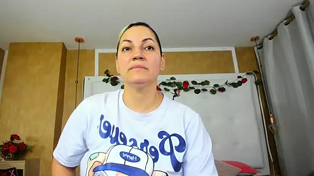 Heidy milf online show from 04/29/26, 08:15