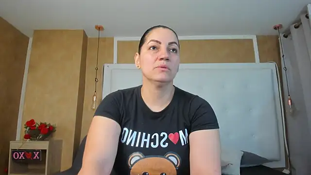 Heidy milf online show from 07/04/26, 08:15