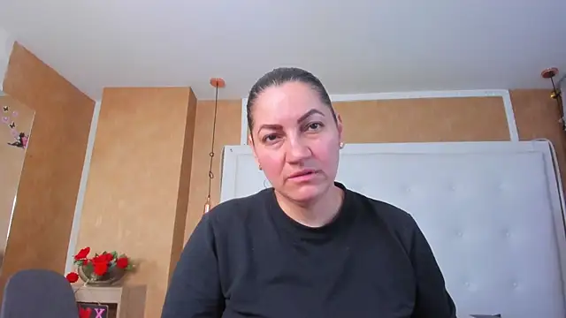 Heidy milf online show from 07/23/26, 07:56
