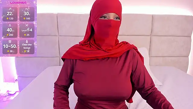  Nadiaa online show from 11/27/25, 07:05