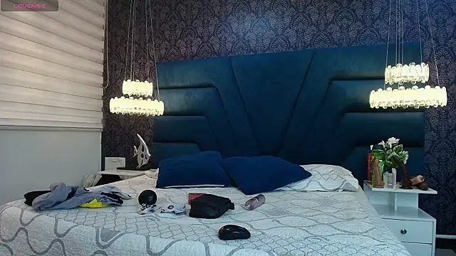 TaylerWhite online show from 01/13/26, 11:59