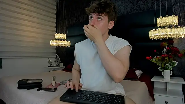 TaylerWhite online show from 03/23/26, 11:47