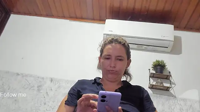 marly charm  online show from 11/23/25, 01:38