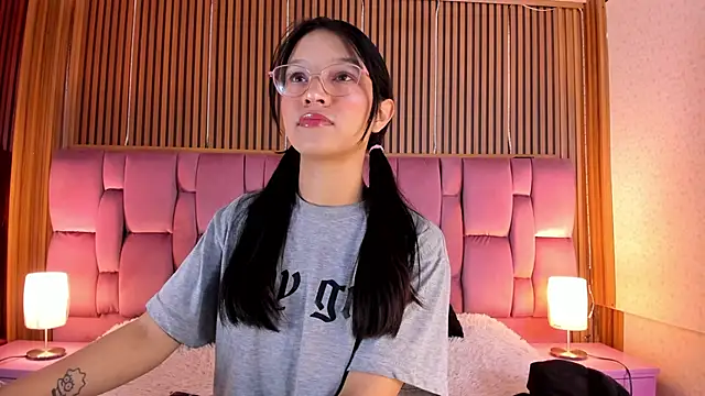 Sophie Calloway online show from 09/09/25, 03:22