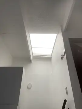 Mia garcia28 online show from 10/21/25, 08:20