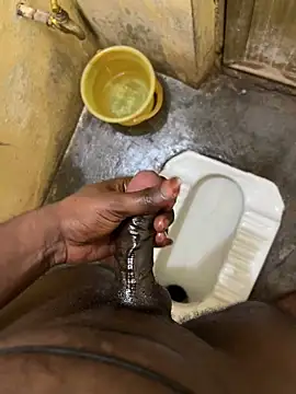 Snapshot of mrsaihotguy chatting on 10/16/25, 02:56 mrsaihotguy online show from 10/16/25, 02:56