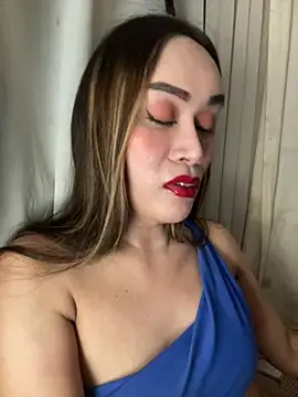 RomanticPearlTS online show from 06/25/26, 02:00