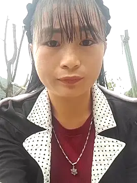 Sunyinn online show from 10/22/25, 02:56