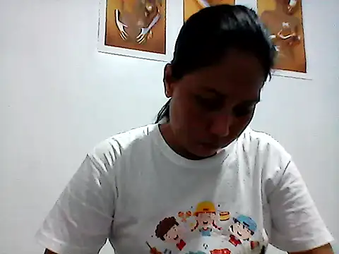 nhayasquirt online show from 09/13/25, 09:42