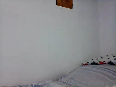 nhayasquirt online show from 10/09/25, 10:35