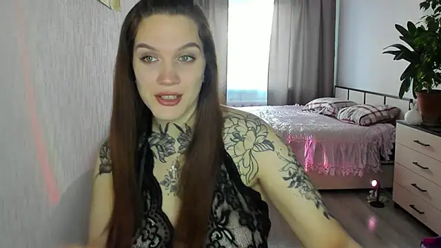 Luna Ver online show from 09/30/25, 03:55