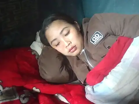 PhamPhung online show from 11/03/25, 02:35